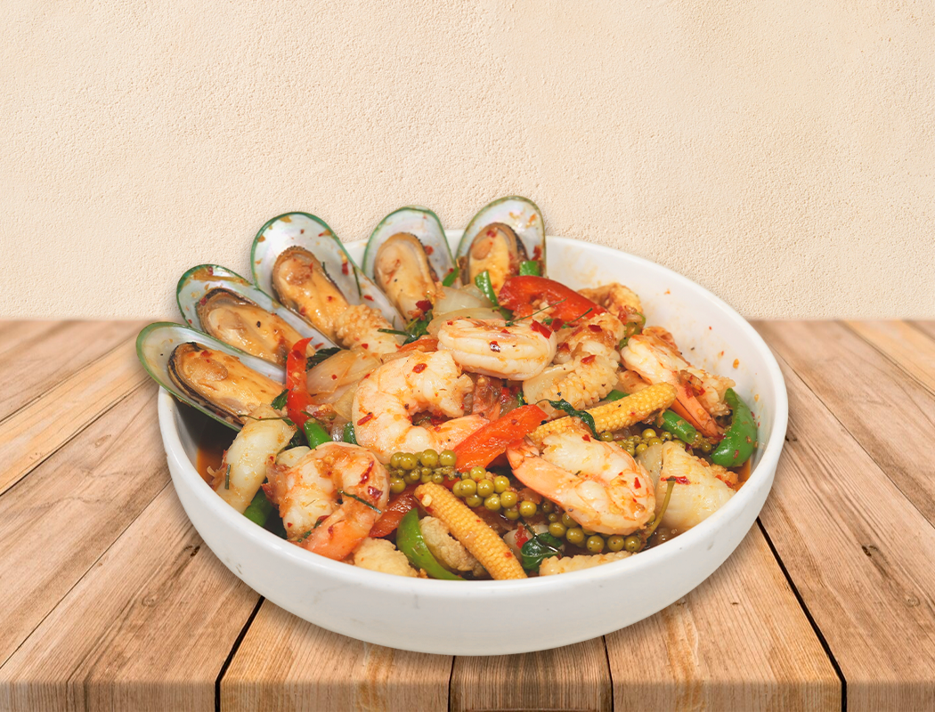 Seafood Pad Cha