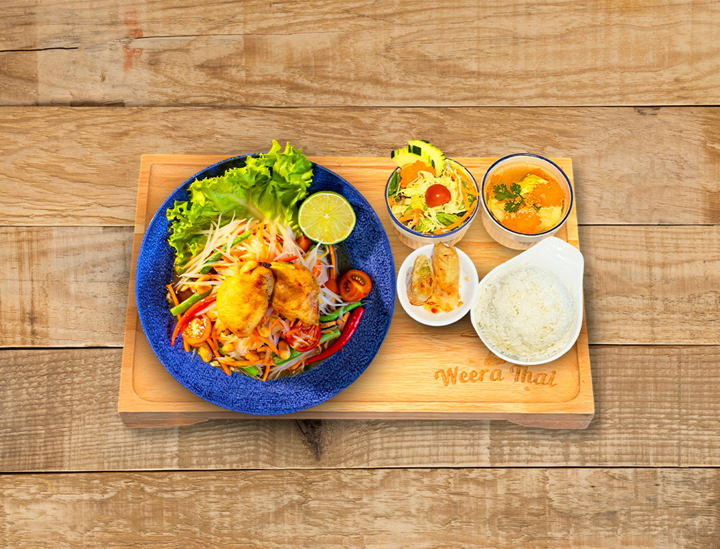 Thai Papaya Salad with Chicken Wings