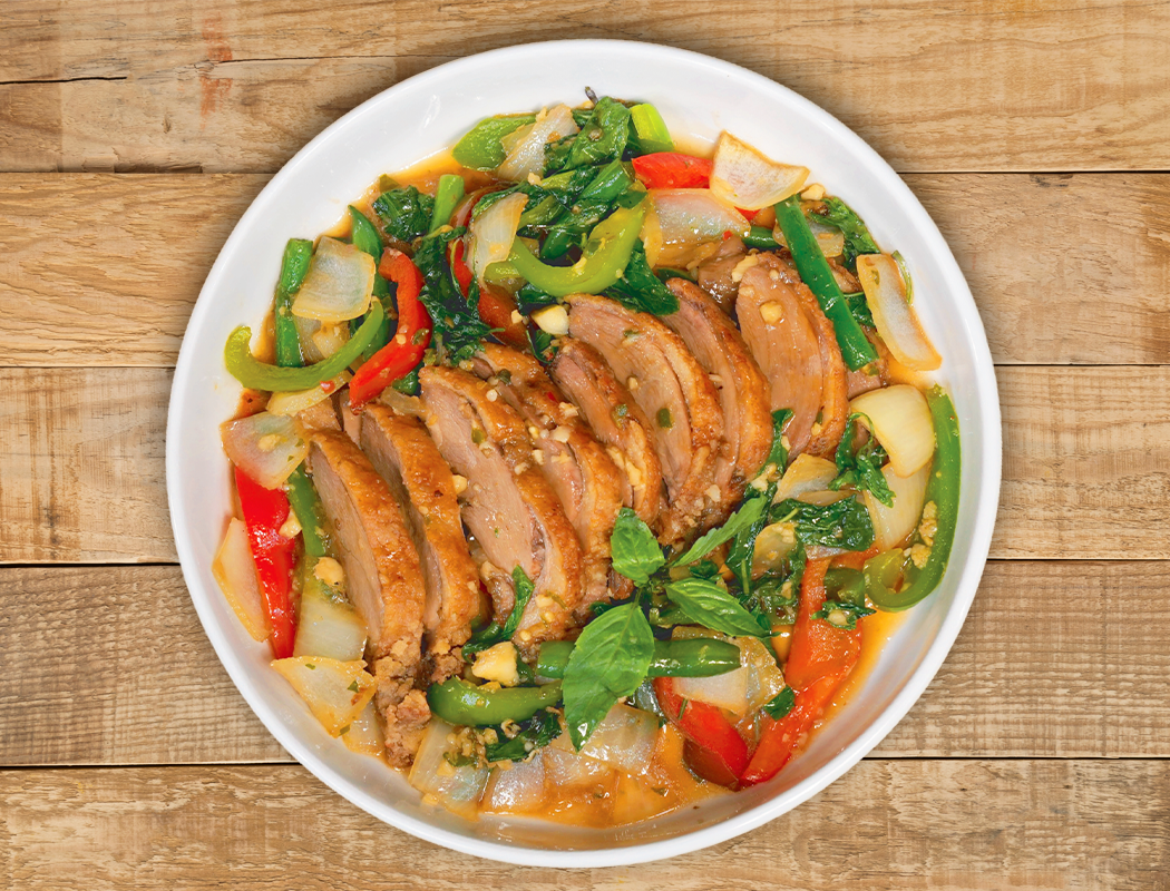 Crispy Duck Pad Ka Pow