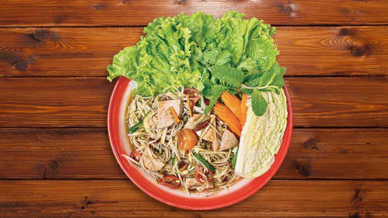 Tum Laos Mooyor