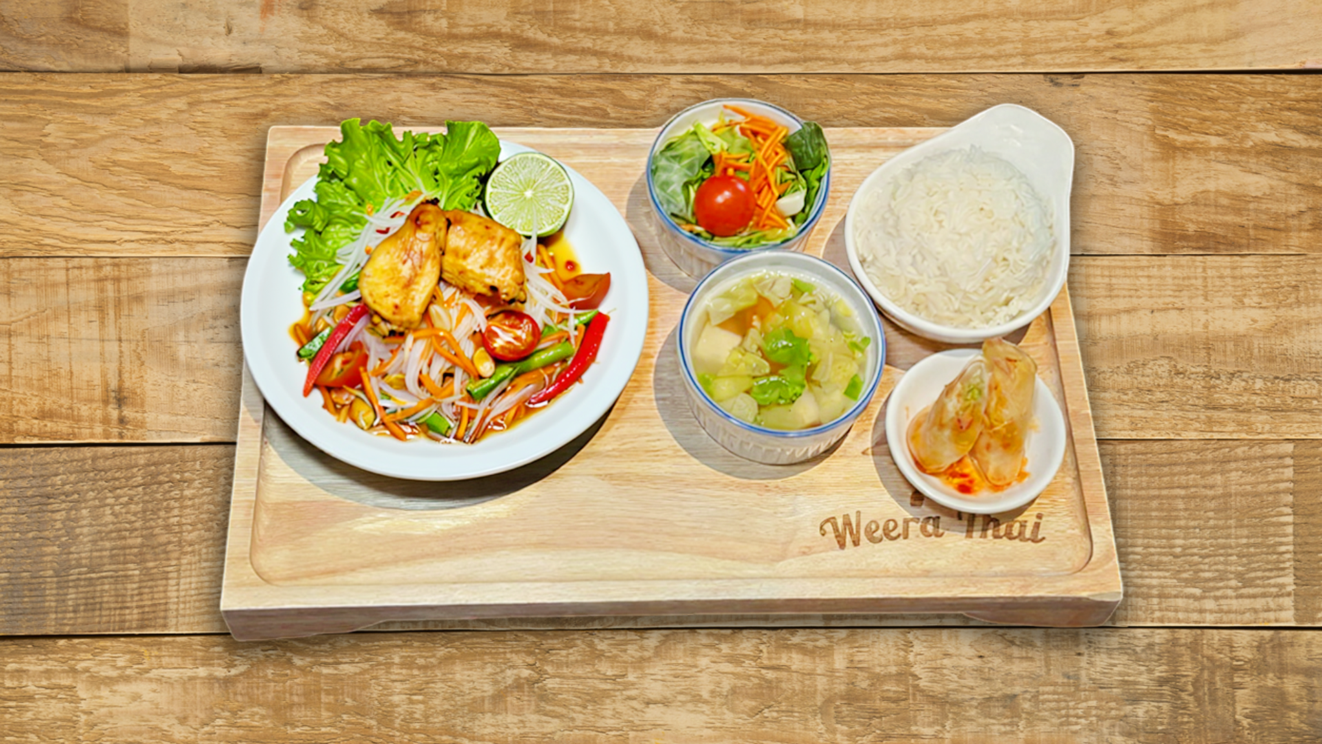 Thai Papaya Salad with Chicken Wings